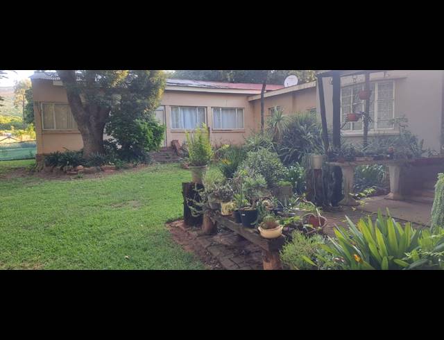 18HA FARM FOR SALE IN RUSTENBURG RURAL